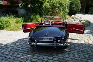 Image 11/16 de Mercedes-Benz 190 SL (1963)