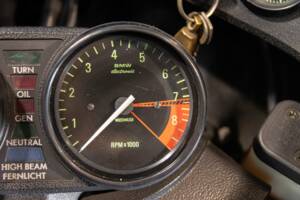 Bild 18/50 von BMW DUMMY (1982)