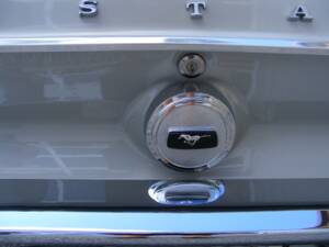 Image 30/46 of Ford Mustang 289 (1968)