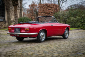 Image 14/21 de Alfa Romeo Giulia 1600 GTC (1966)