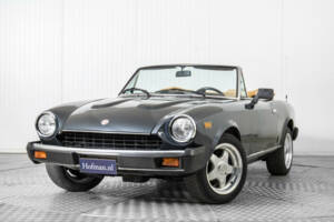 Bild 3/50 von FIAT Spider 2000 (1981)