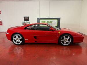 Bild 7/50 von Ferrari F 355 Berlinetta (1997)