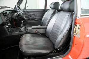 Bild 16/50 von MG MGB GT V8 SEC (1978)