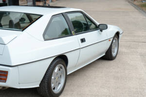 Bild 47/50 von Lotus Eclat S 2.2 (1989)