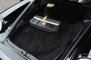 Image 26/67 of Porsche 911 Turbo 3.3 (1987)