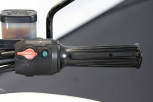 Bild 21/50 von BMW DUMMY (1986)