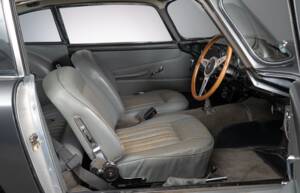 Bild 29/36 von Aston Martin DB 4 Vantage (1963)