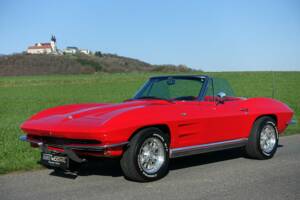 Image 42/43 de Chevrolet Corvette Sting Ray Convertible (1964)