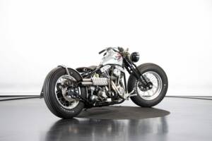 Immagine 4/50 di Harley-Davidson FLSTC Heritage Softail Classic (1997)