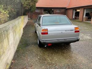 Bild 3/8 von Alfa Romeo Giulietta 1.6 (1982)