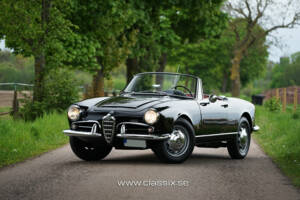 Afbeelding 13/20 van Alfa Romeo Giulia 1600 Spider (1964)
