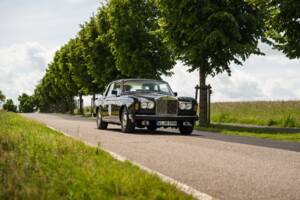 Bild 1/16 von Rolls-Royce Corniche I (1979)