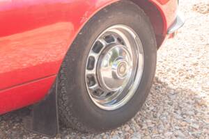 Image 16/50 de Jaguar Type E V12 (2+2) (1973)