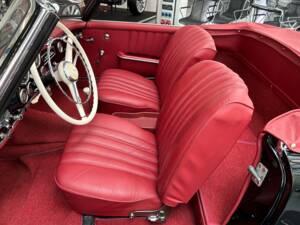 Image 10/38 de Mercedes-Benz 190 SL (1957)