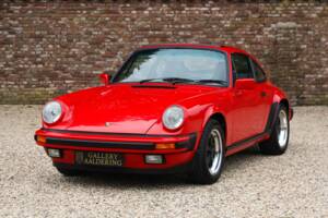 Image 13/50 of Porsche 911 Carrera 3.2 (1988)