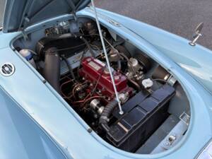 Image 12/22 of MG MGA 1500 (1958)
