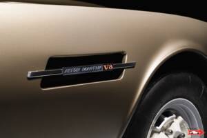 Image 3/7 of Aston Martin V8 "Oscar India" (1980)