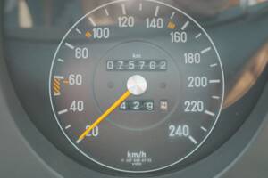 Image 9/15 of Mercedes-Benz 280 SL (1983)