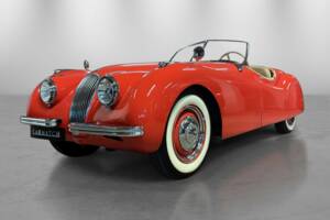 Image 1/16 of Jaguar XK 120 OTS (1952)
