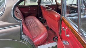 Bild 48/76 von Jaguar Mk II 2.4 (1963)