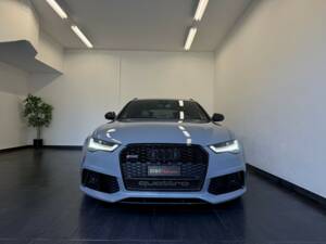 Bild 4/28 von Audi RS6 Avant Performance (2017)