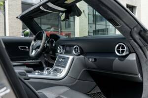 Image 14/21 of Mercedes-Benz SLS AMG GT Roadster (2012)
