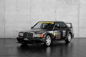 Imagen 2/50 de Mercedes-Benz 190 E 2.5-16 Evolution II (1990)