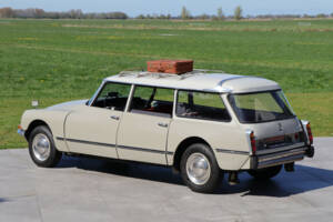 Image 42/50 of Citroën ID 21 Break (1967)