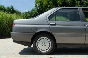 Image 17/50 of Alfa Romeo 164 2.0 (1991)