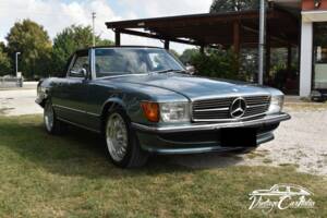 Image 5/75 de Mercedes-Benz 560 SL (1986)