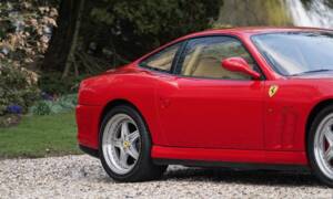 Bild 26/49 von Ferrari 550 Maranello (2000)