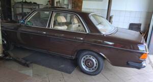 Immagine 3/5 di Mercedes-Benz 200 D (1980)