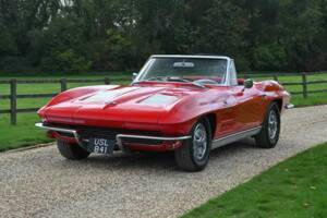 Image 4/50 de Chevrolet Corvette Sting Ray Convertible (1963)