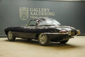 Imagen 2/50 de Jaguar E-Type 3.8 (1963)