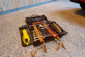 Image 56/74 of Ferrari 365 GTB/4 Daytona (1971)