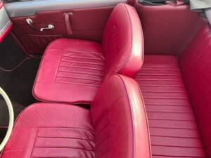 Immagine 43/87 di Peugeot 403 Cabriolet (1958)