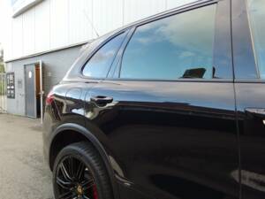 Imagen 24/97 de Porsche Cayenne Turbo (2011)
