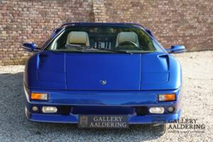 Obraz 14/50 pojazdu Lamborghini Diablo VT Roadster (1996)