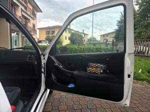 Immagine 26/30 di Peugeot 306 2.0i GTi6 (1997)