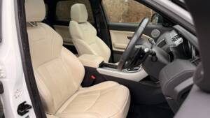 Bild 15/30 von Land Rover Range Rover Evoque TD4 (2017)