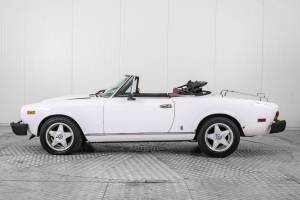 Image 11/50 de FIAT Spider 2000 Pininfarina 50th Anniversary Edition (1979)