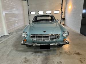 Image 2/8 of Volvo 1800 S (1968)