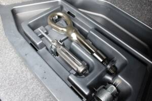 Image 73/98 of BMW M4 (2014)