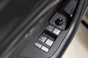 Image 10/40 of Audi RS6 Avant (2019)