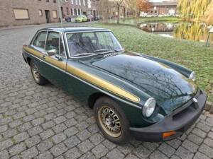 Image 1/8 of MG MGB GT (1975)