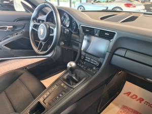 Imagen 7/21 de Porsche 911 GT3 Touring (2018)