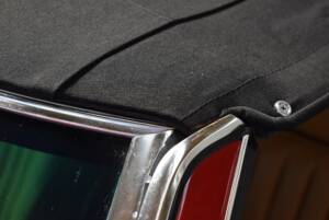 Image 22/94 of Mercedes-Benz 560 SL (1988)
