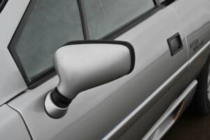 Image 17/50 of Lotus Esprit SE (1990)