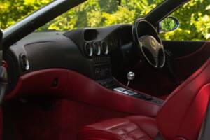 Image 31/37 of Ferrari 550 Maranello (2000)