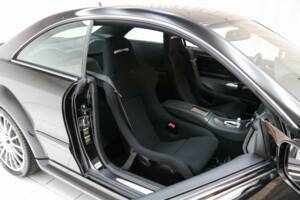 Imagen 7/16 de Mercedes-Benz CLK 63 AMG Black Series (2008)